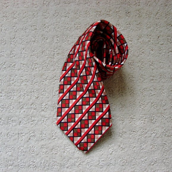 YSL Tie Yves Saint Laurent Cravates Silk Tie  Red Green Black Geometric Pattern - Picture 1 of 11